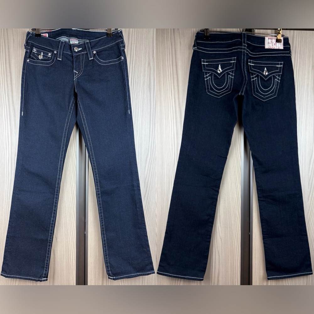 NWOT True Religion ‘Disco Billy’ Straight Leg ~in Dark Blue w/Crystal Buttons~28